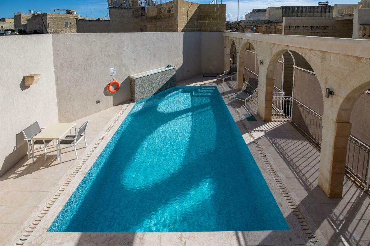 Zeppi'S Luxury Holiday Farmhouse With Private Pool Għarb Dış mekan fotoğraf