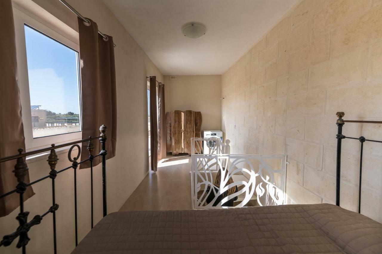 Zeppi'S Luxury Holiday Farmhouse With Private Pool Għarb Dış mekan fotoğraf