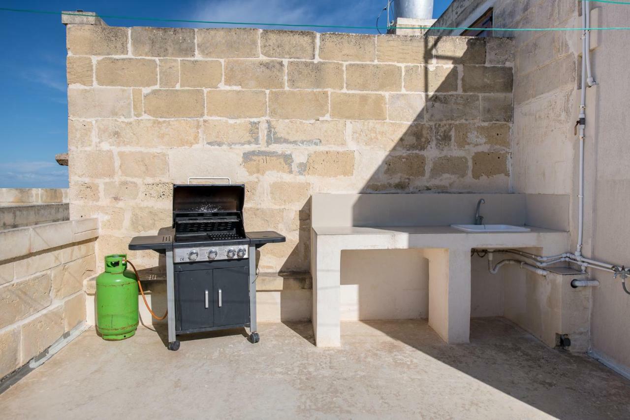 Zeppi'S Luxury Holiday Farmhouse With Private Pool Għarb Dış mekan fotoğraf